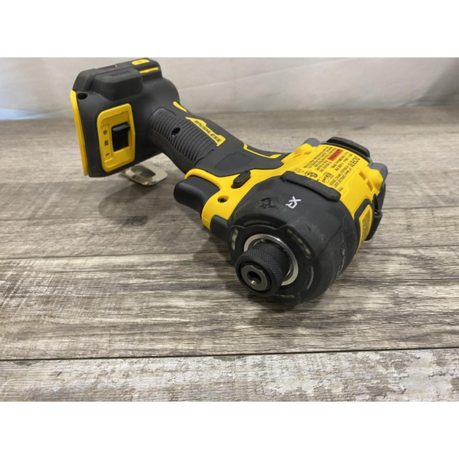 AS-IS DEWALT 20V XR Brushless Cordless 1/4 in. Quiet Hydraulic Impact Driver (Tool-Only)