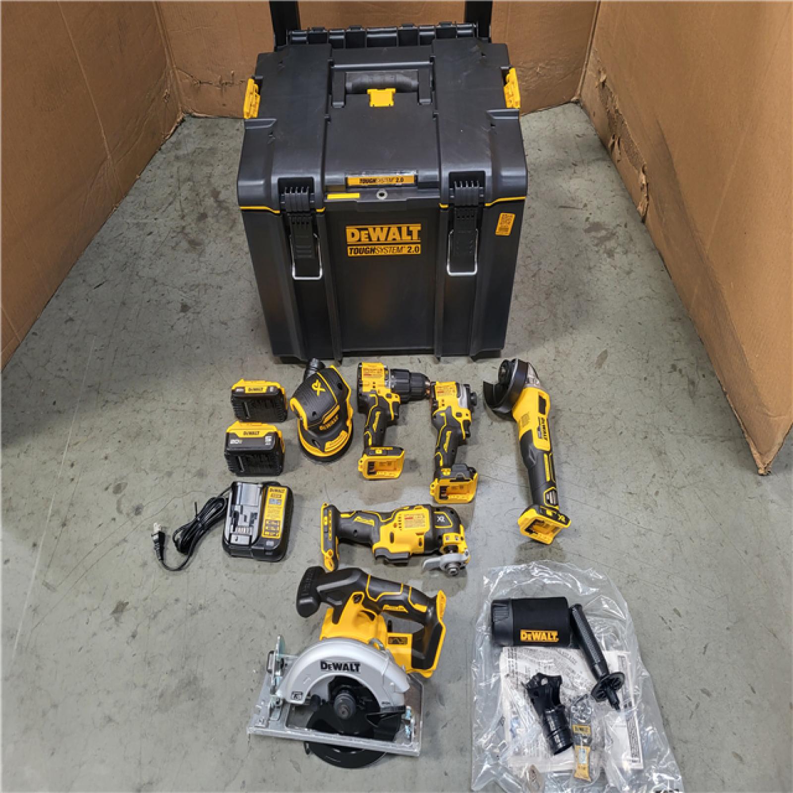 DEWALT BRUSHLESS 6-TOOL COMBO KIT WITH TOUGHSYSTEM 2.0