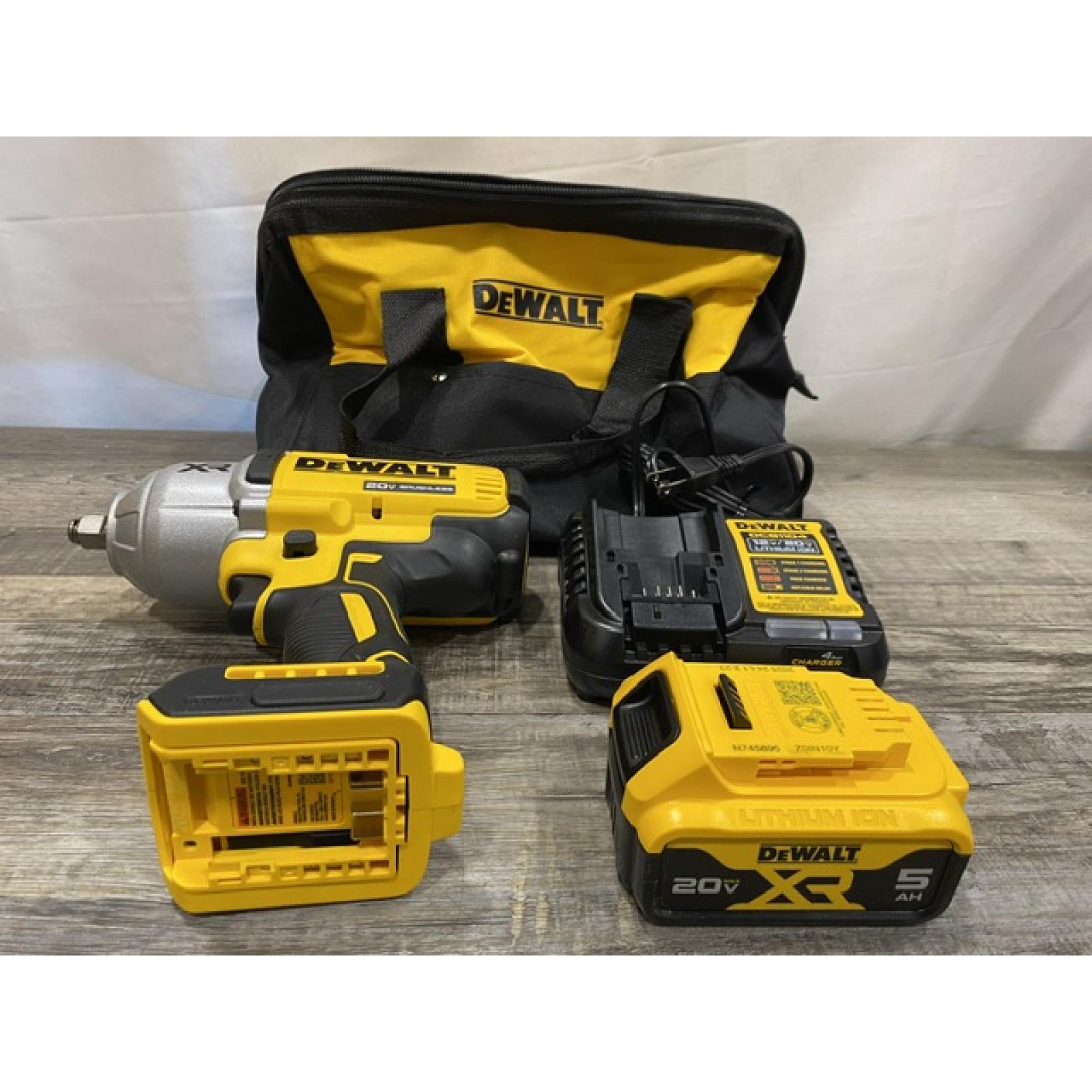AS-IS DEWALT 20V MAX Lithium-Ion Cordless 1/2 in. Impact Wrench Kit