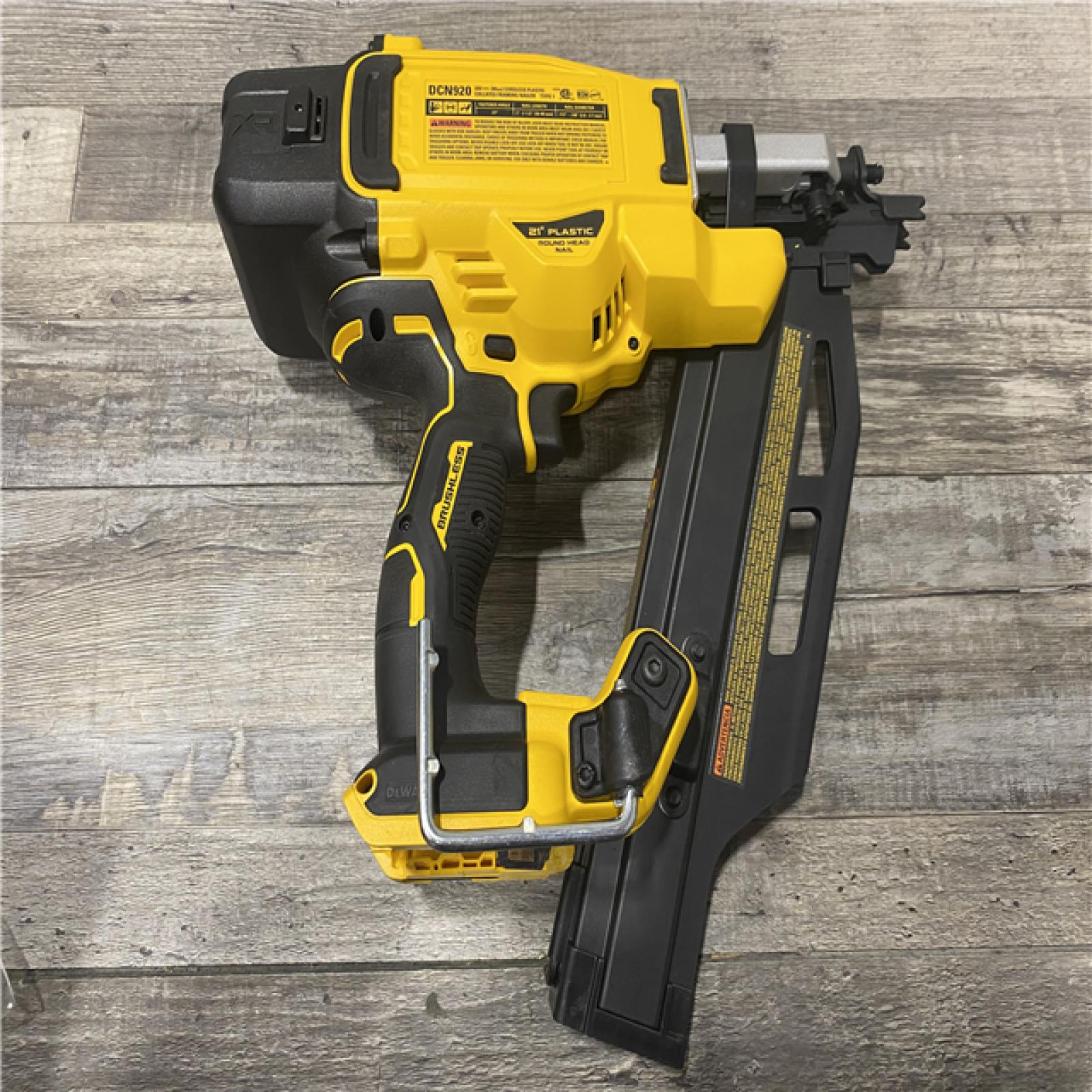 AS-IS DEWALT 20-Volt 21° Cordless Framing Nailer (Tool-Only)
