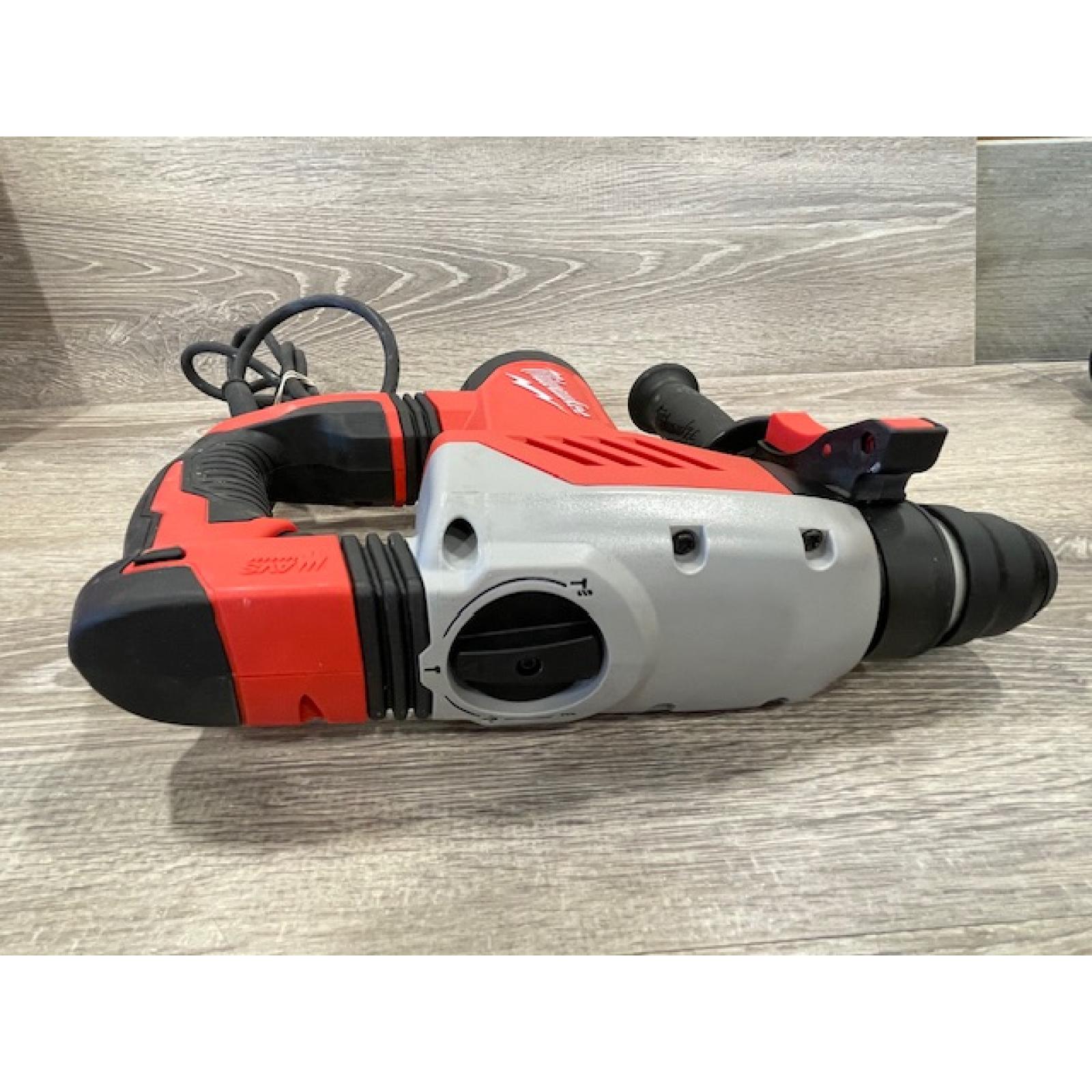 AS-IS  Milwaukee 1-1/8 in. Corded SDS-Plus Rotary Hammer