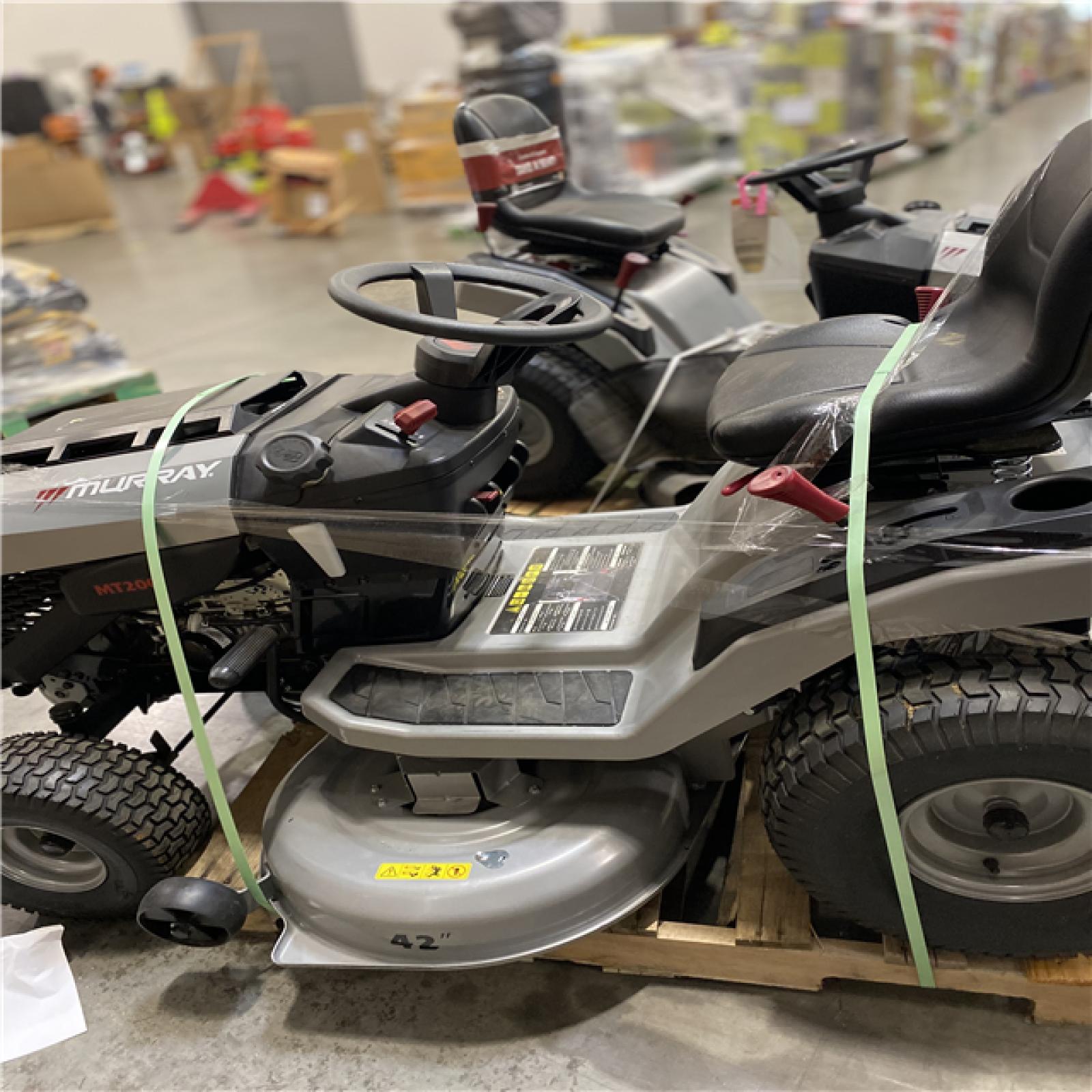 Dallas Location - As-Is Murray MT200 42 in. 19.0 HP Gas Riding Lawn Tractor Mower