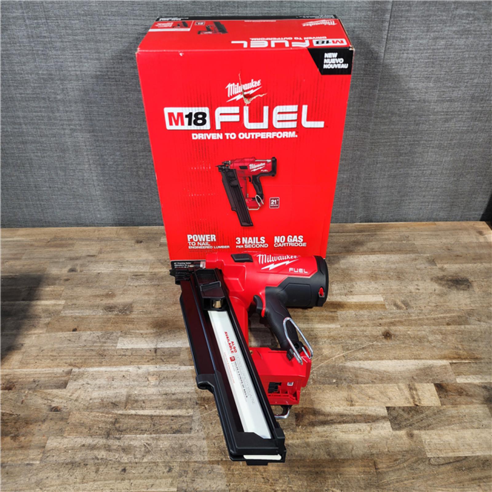 HOUSTON LOCATION - AS-IS (APPEARS LIKE NEW) Milwaukee 2744-20 M18 FUEL 3-1/2 in. 18V 21-Degree Lithium-Ion Brushless Cordless Framing Nailer (Tool-Only)
