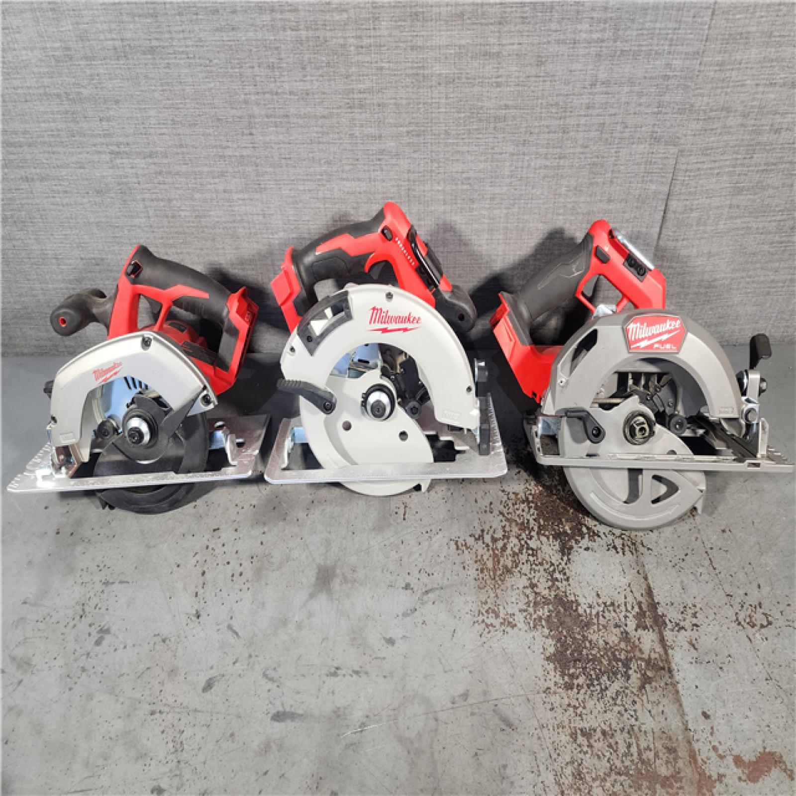 HOUSTON LOCATION - AS-IS MILWAUKEE 3 TOOL COMBO