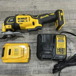 AS-IS DEWALT 20V MAX XR Cordless Brushless 3-Speed Oscillating Multi Tool Kit