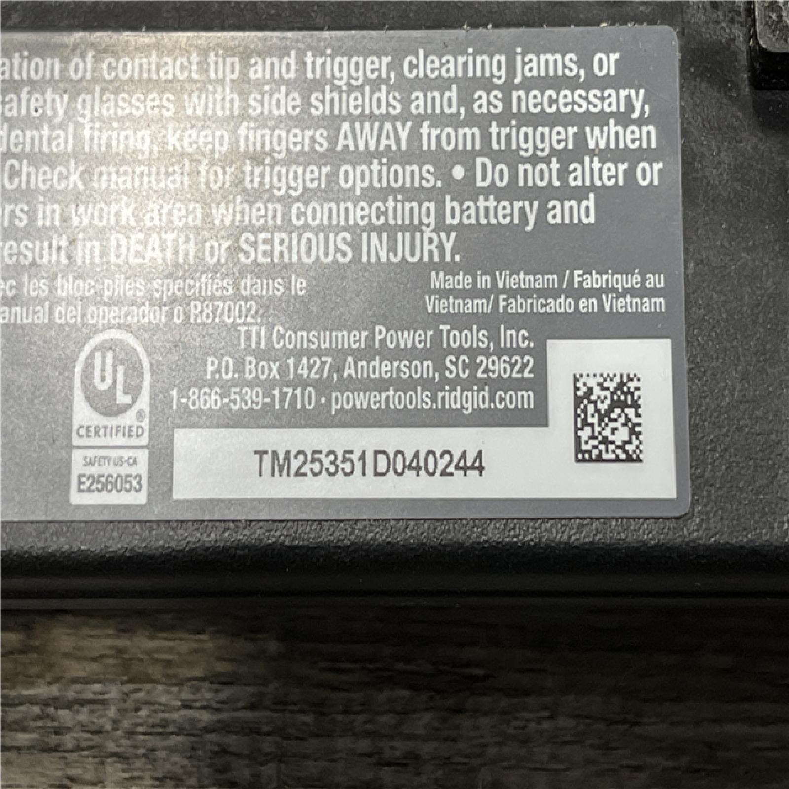 AS-IS RIDGID 18V Brushless Cordless 18-Gauge 2-1/8 in. Brad Nailer (Tool Only)