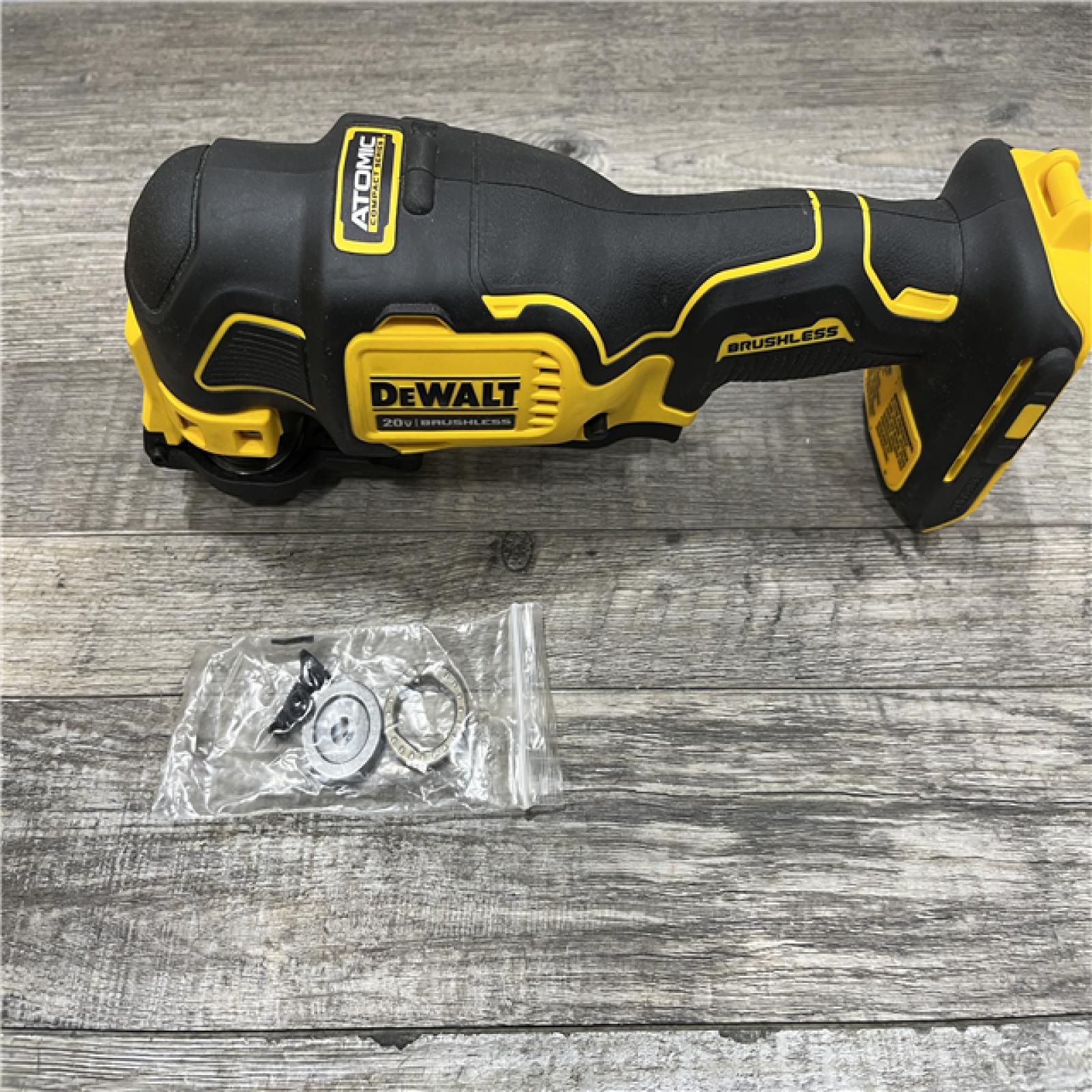 AS-IS DEWALT ATOMIC 20V MAX Cordless Brushless Oscillating Multi Tool (Tool Only)