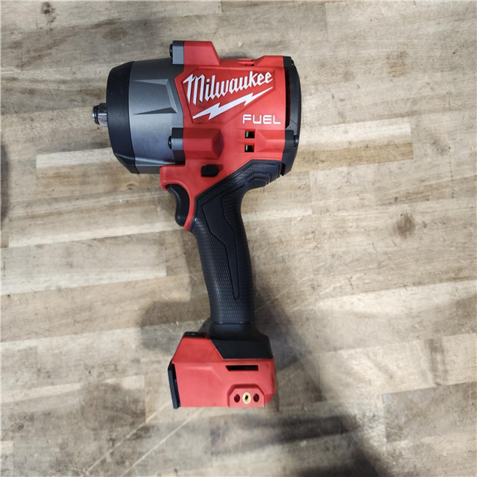 HOUSTON LOCATION - AS-IS Milwaukee M18 1/2 in. Cordless Brushless High Torque Impact Wrench Kit (Battery & Charger)