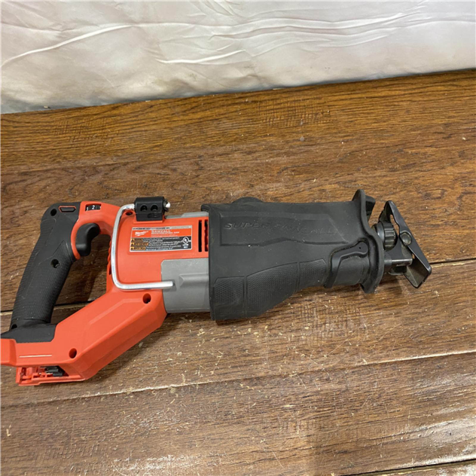 AS-IS Milwaukee M18 Fuel 18V Brushless Super Sawzall Reciprocating Saw 2722-20 (Bare Tool)