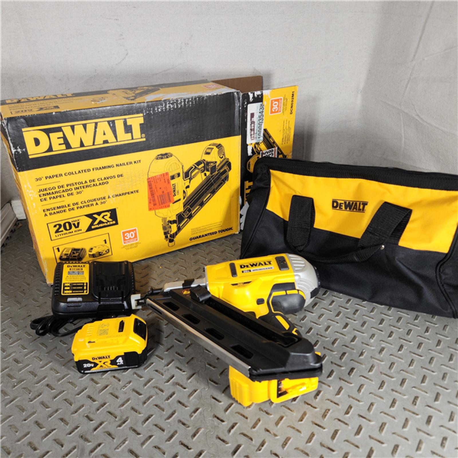 Houston location AS-IS DEWALT 20V MAX* Cordless 30  Paper Collated Framing Nailer Kit ( APPEARS IN NEW CONDITION)