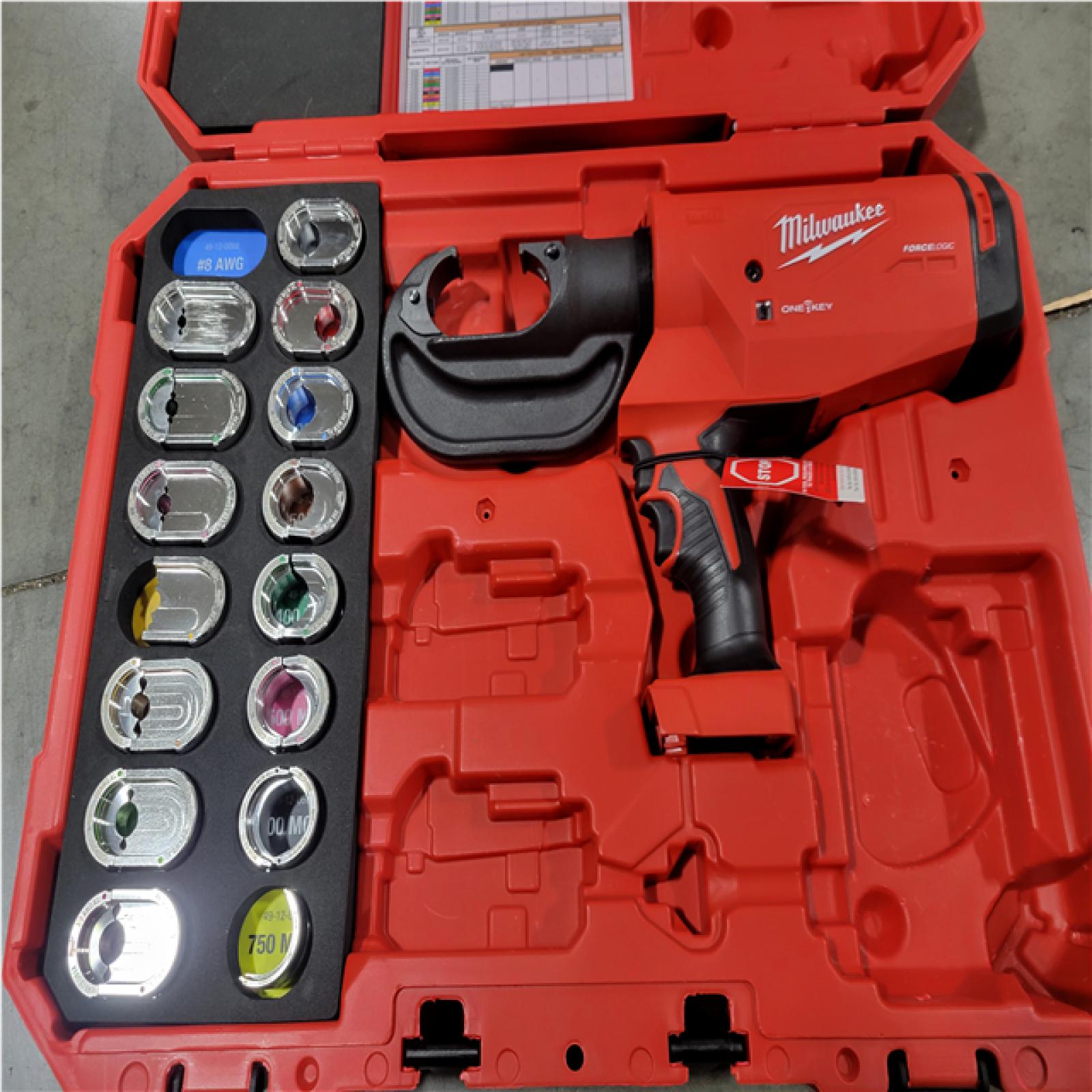 CALIFORNIA AS-IS MILWAUKEE M18 FORCE LOGIC 750 MCM CRIMPER W/ MCM AL DIES