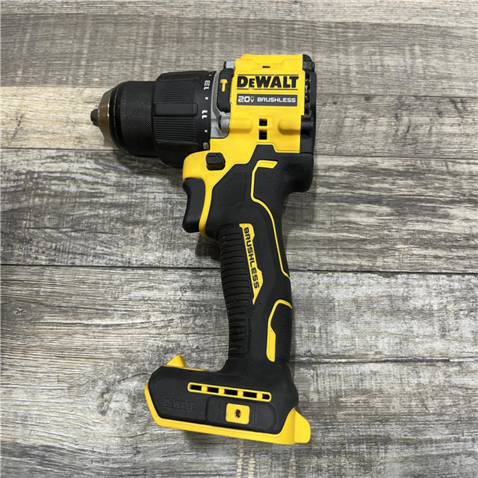 AS-IS DEWALT ATOMIC 20V Lithium-Ion Cordless 1/2 in. Hammer Drill Kit