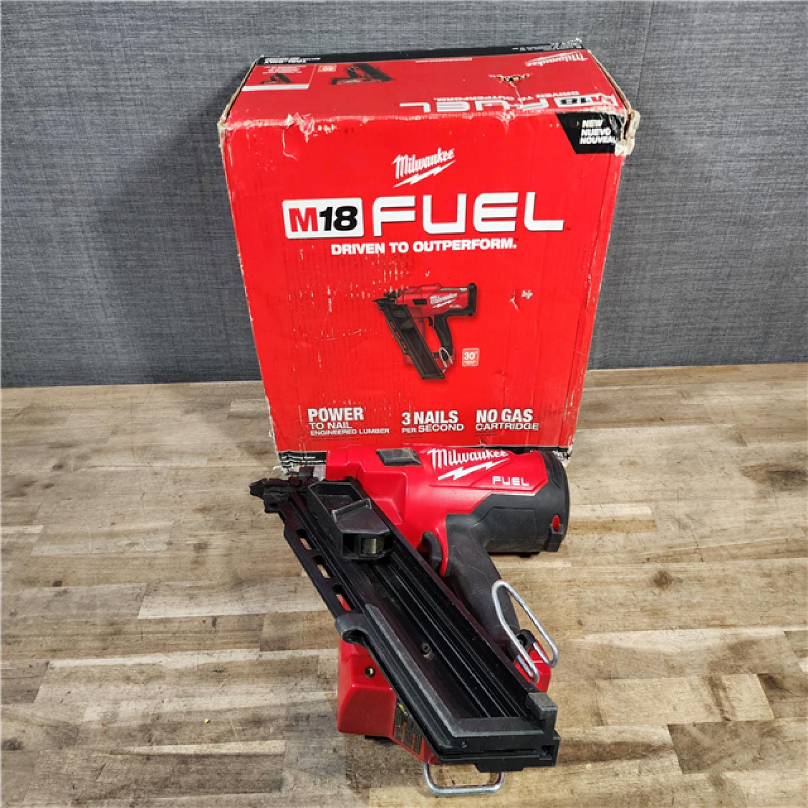HOUSTON LOCATION - AS-IS Milwaukee M18 FUEL 30 Degree Framing Nailer (TOOL ONLY)