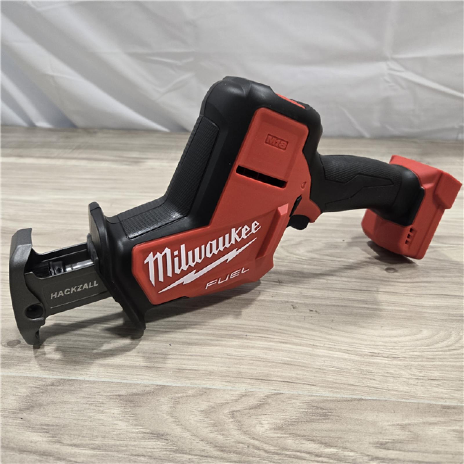 LIKE NEW! - Milwaukee 2719-20 Hackzall Reciprocating Saw