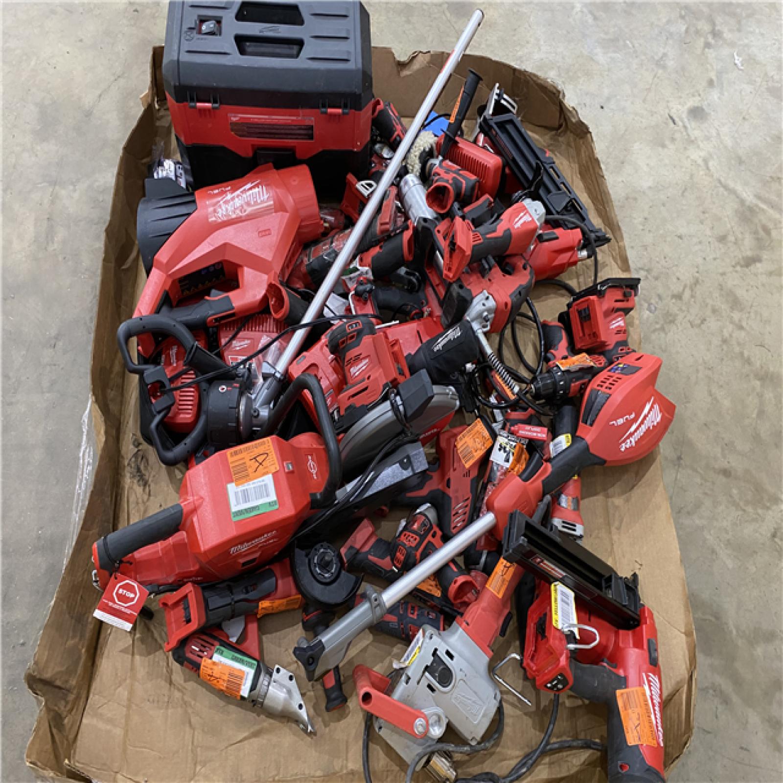 Houston Location AS IS - Tool Pallet