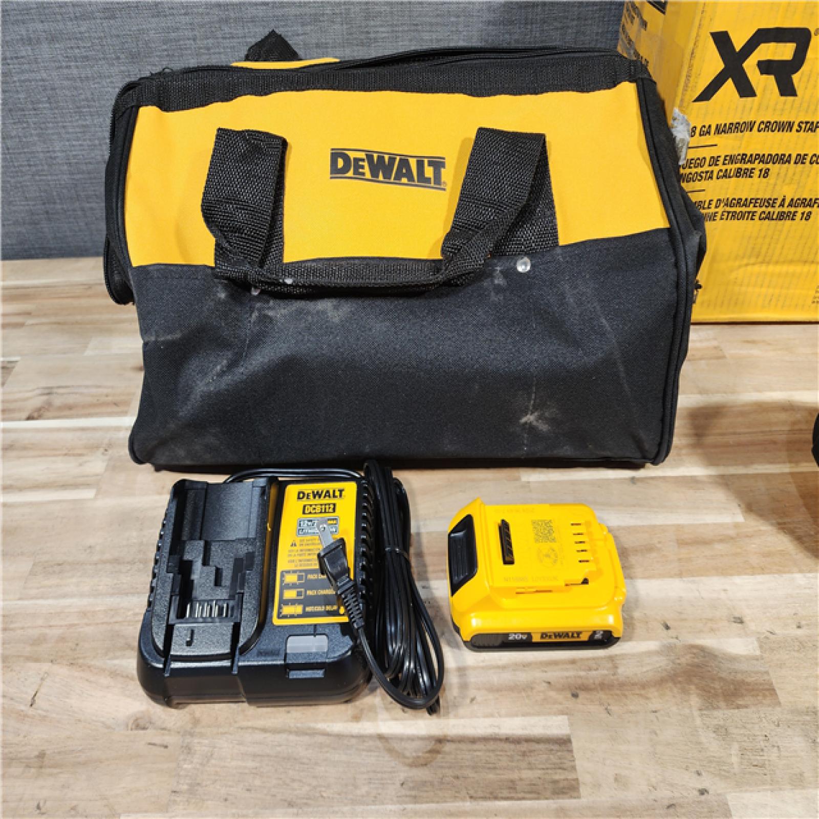 HOUSTON LOCATION - AS-IS (APPEARS LIKE NEW) DeWALT DCN681D1 20V MAX 18ga Cordless Brushless Narrow Crown Stapler Kit w/ BATTERY & CHARGER