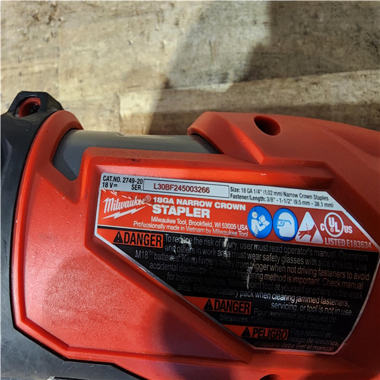 Houston Location AS-IS Milwaukee FUEL 18-Volt Lithium-Ion Brushless Cordless 18-Gauge 1/4 in. Narrow Crown Stapler (Tool-Only)
