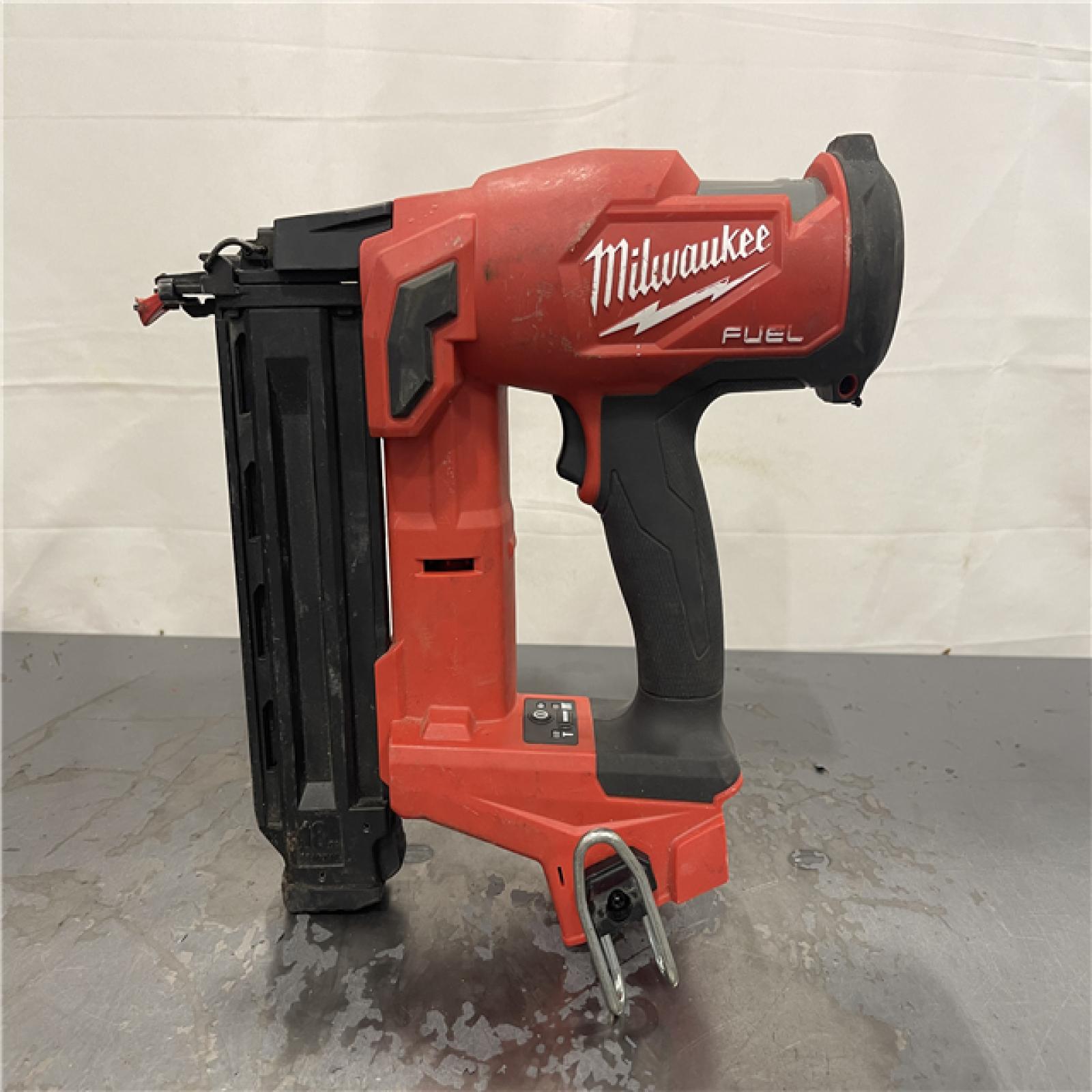 AS-IS- Milwaukee M18 Fuel 18V Brushless 18-Gauge Brad Nailer (Bare Tool)