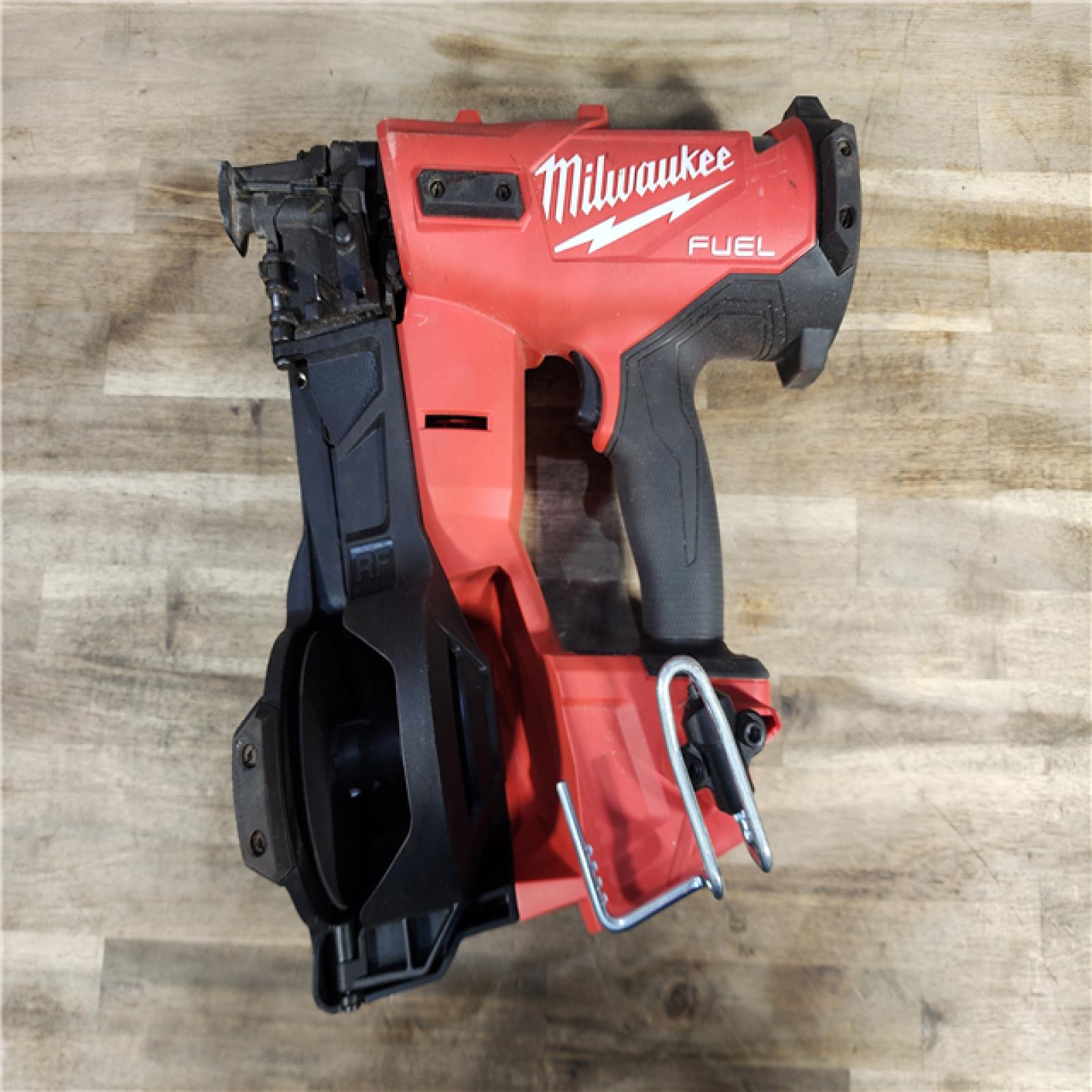 HOUSTON LOCATION - AS-IS M18 FUEL 18-Volt Lithium-Ion Brushless Cordless Coil Roofing Nailer (Tool Only)