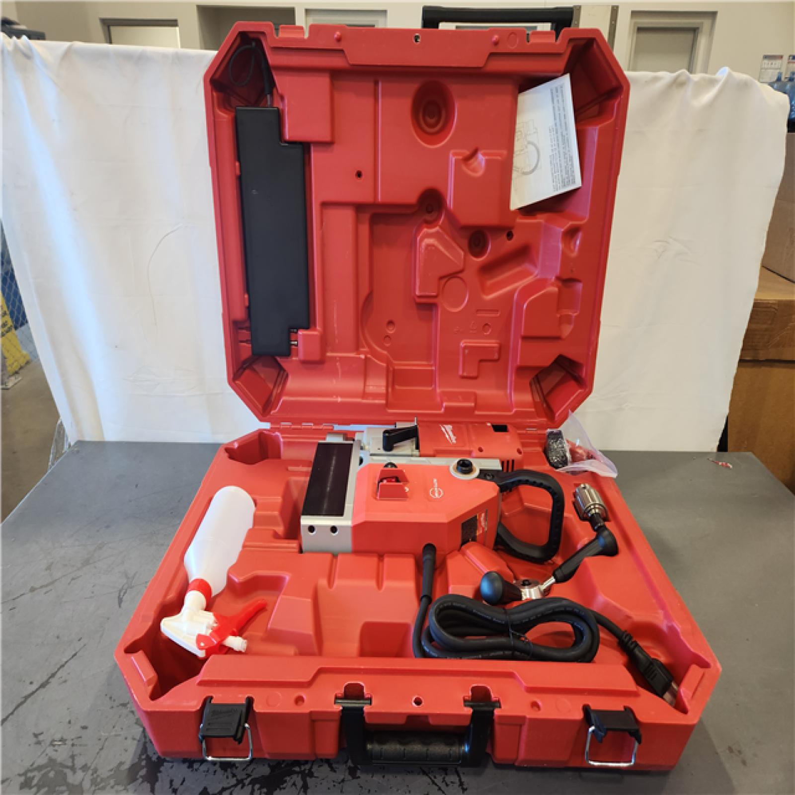 LIKE-NEW- 13 Amp 1-5/8 in. Electromagnetic Drill Kit