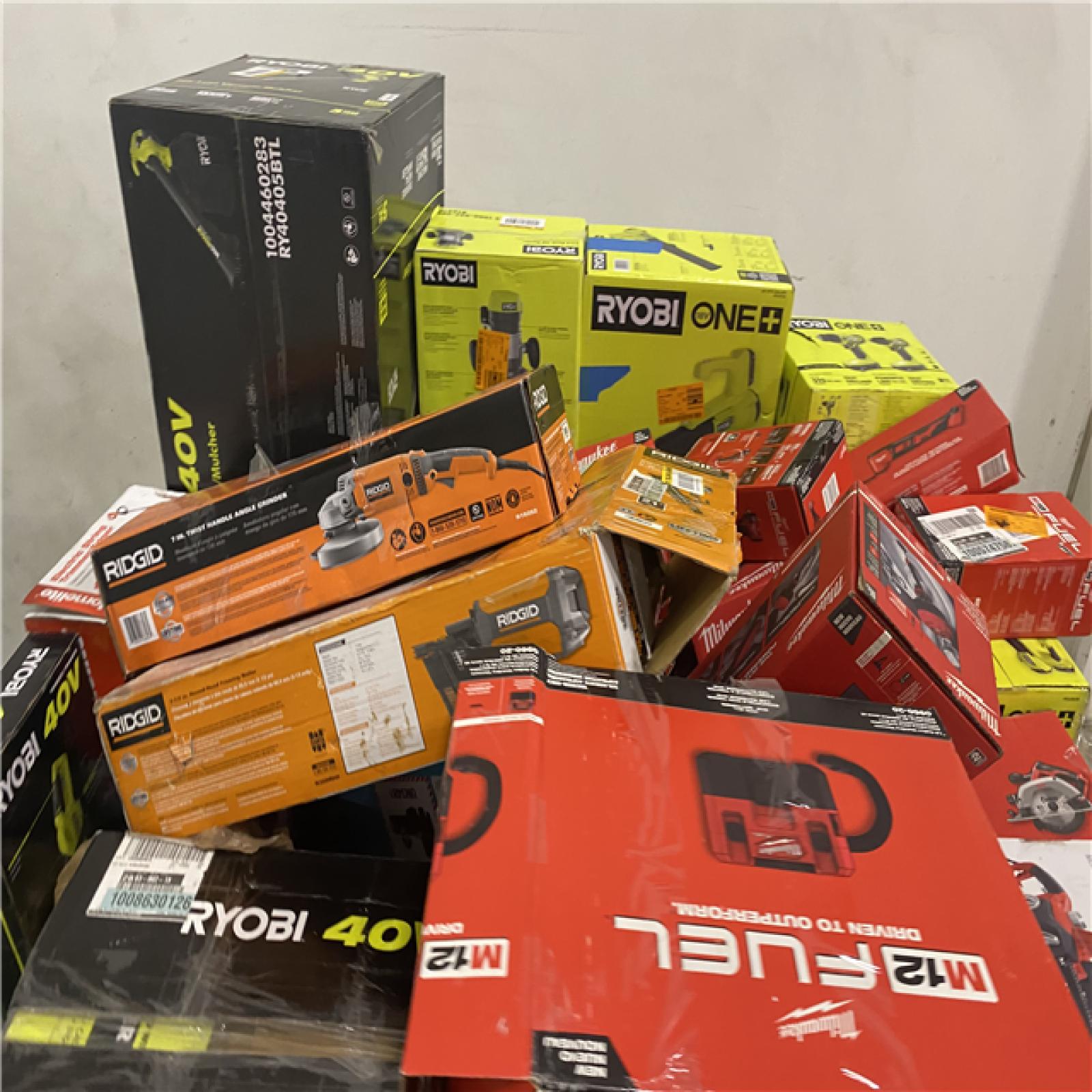 Dallas Location - As-Is Tool Pallet