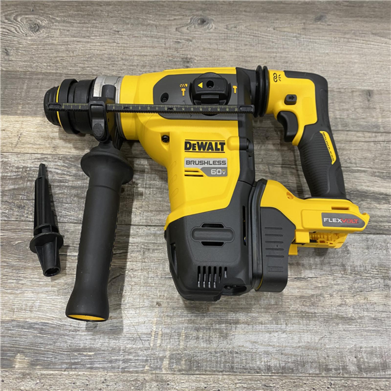 LIKE NEW - DEWALT FLEXVOLT 60V MAX Cordless 1-1/4 in. SDS Plus Rotary Hammer (Tool Only)