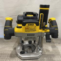 LIKE NEW - DEWALT 20V MAX XR 2-1/4 Peak HP Brushless Cordless Plunge Router (Tool Only)