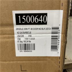 DALLAS LOCATION- Weber Slate Griddle 3-Burner Natural Gas 30 in. Flat Top Grill in Black with Thermometer