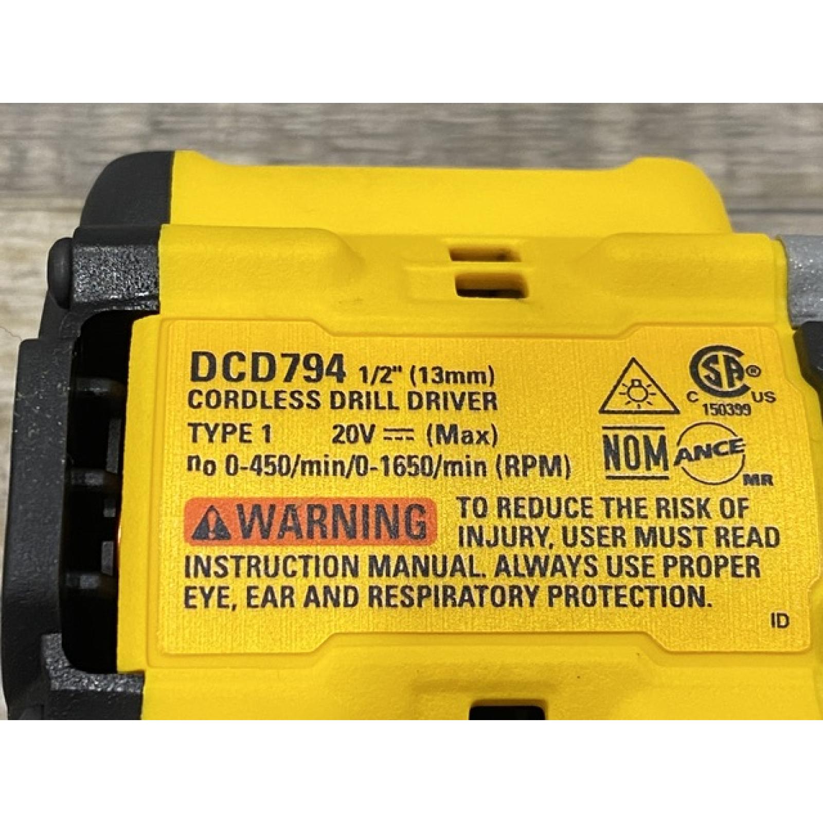 AS-IS DEWALT Atomic 20V Lithium-Ion Cordless Compact 1/2 in. Drill/Driver Kit