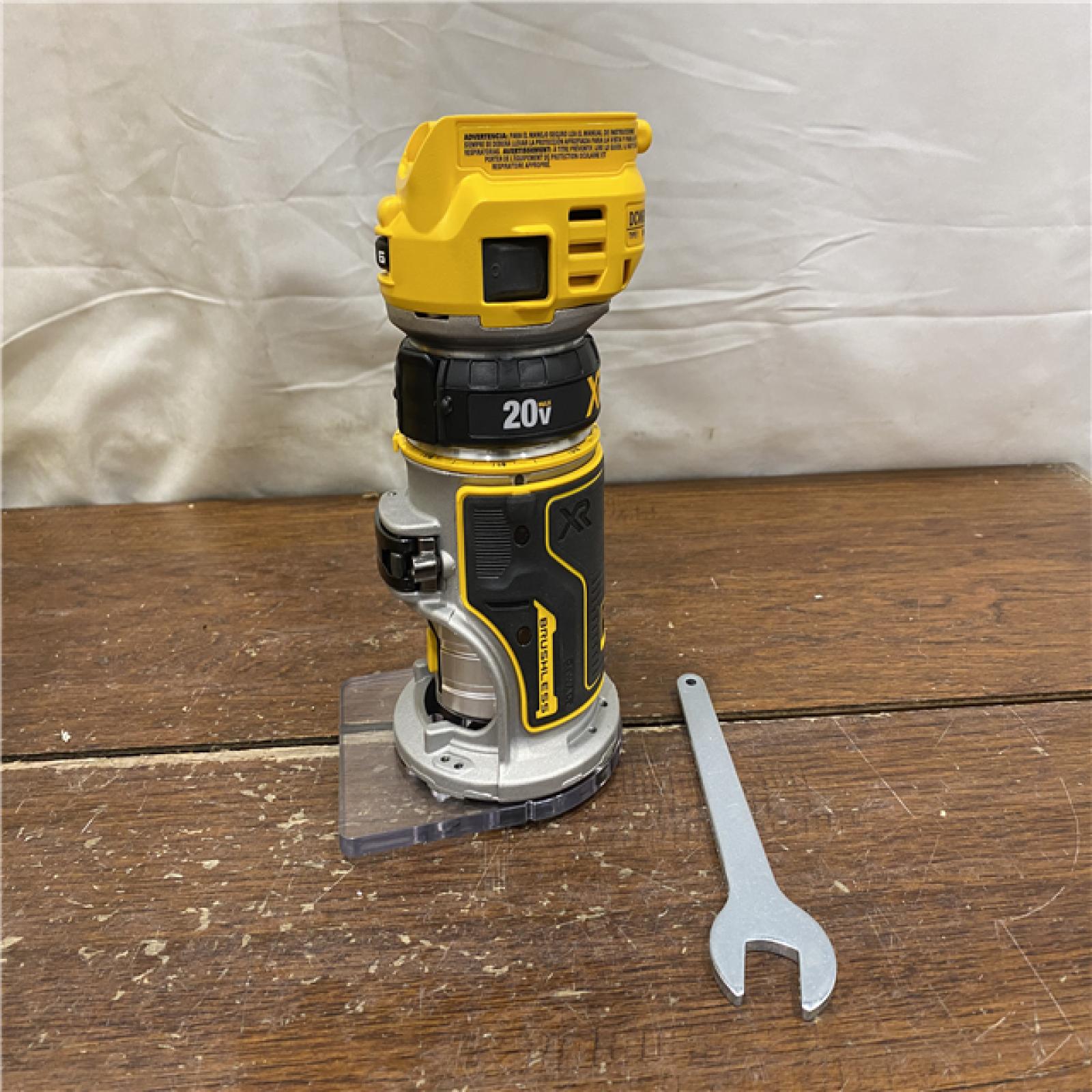 AS-IS Dewalt 20V MAX XR Brushless Cordless Compact Router (Tool Only)