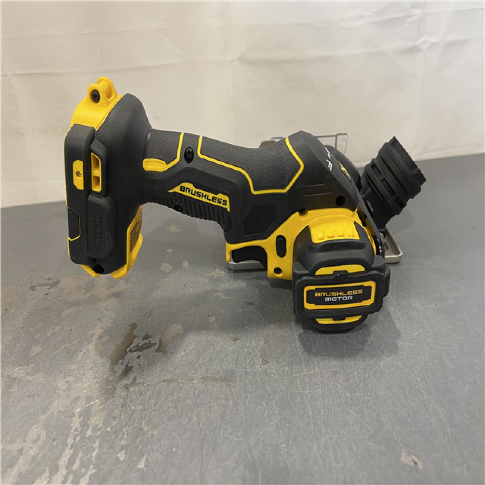 AS-IS - DeWalt 20V MAX XR 3 in. Cordless Brushless Cut-Off Saw