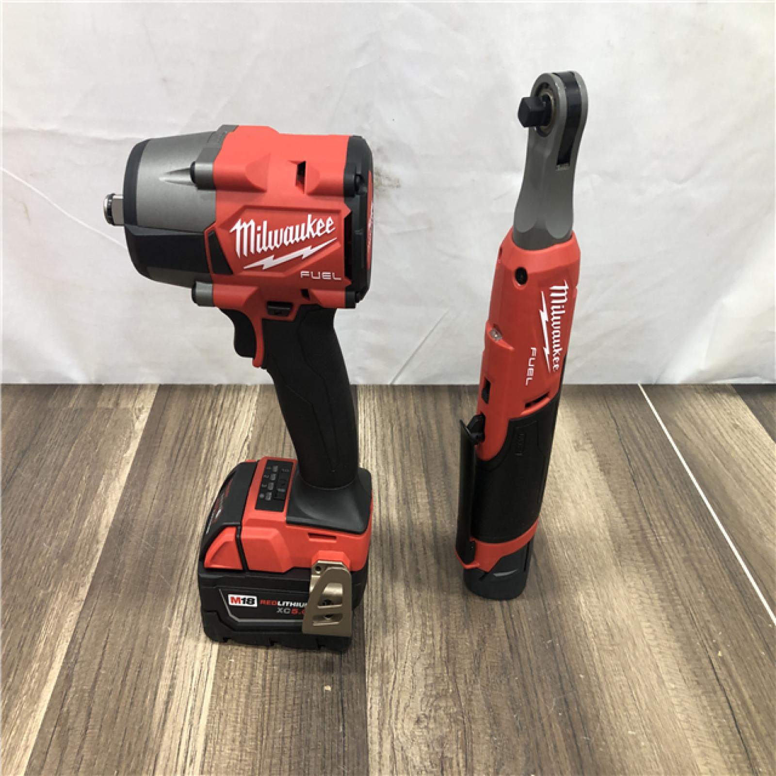 AS-IS Milwaukee FUEL 18V Cordless Mid Torque 1/2 in. Impact Wrench w/ M12 FUEL 3/8 in. Ratchet & Battery/Charger Combo Kit