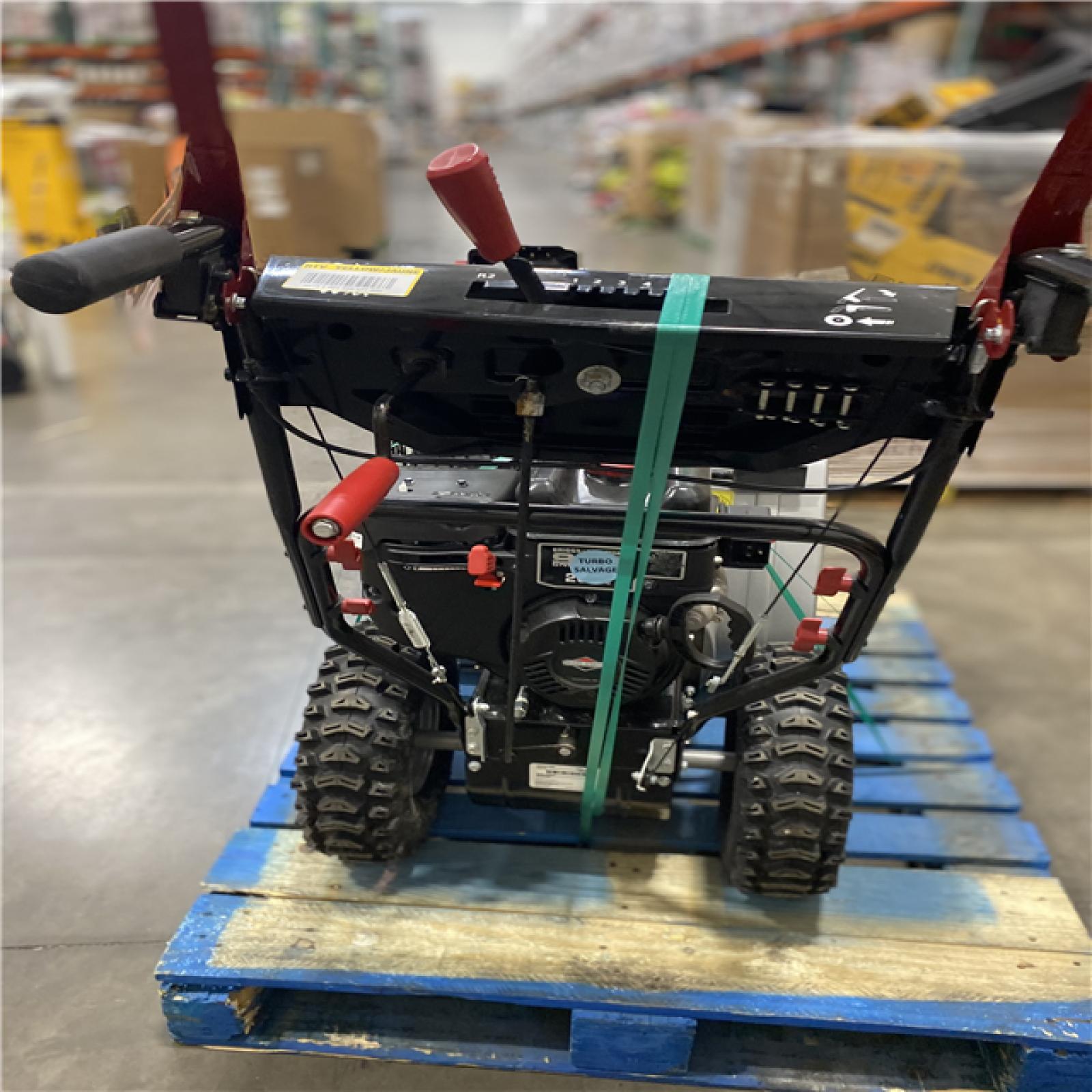 Dallas Location - As-Is Murray 24 in. 208cc Gas Snow Blower