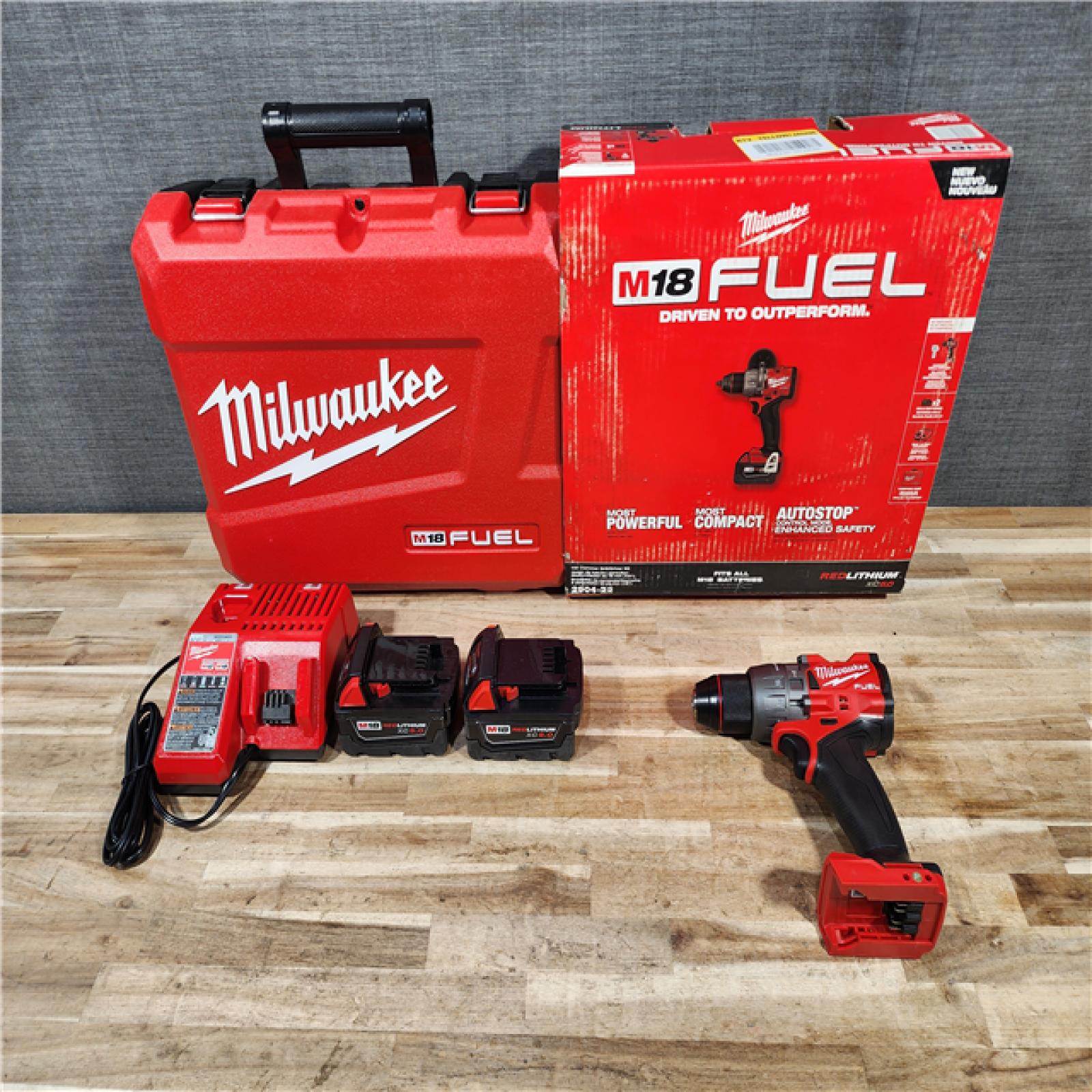 HOUSTON LOCATION - AS-IS Milwaukee FUEL 18V Lithium-Ion Brushless Cordless 1/2 in. Hammer Drill Driver Kit