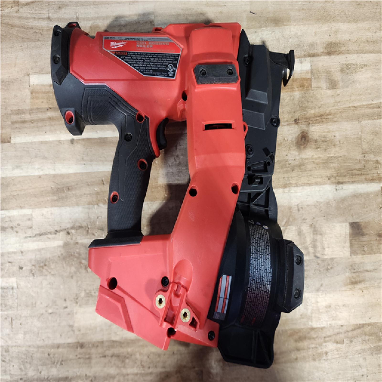 HOUSTON LOCATION - AS-IS Milwaukee FUEL 18-Volt Lithium-Ion Brushless Cordless Coil Roofing Nailer (Tool Only)