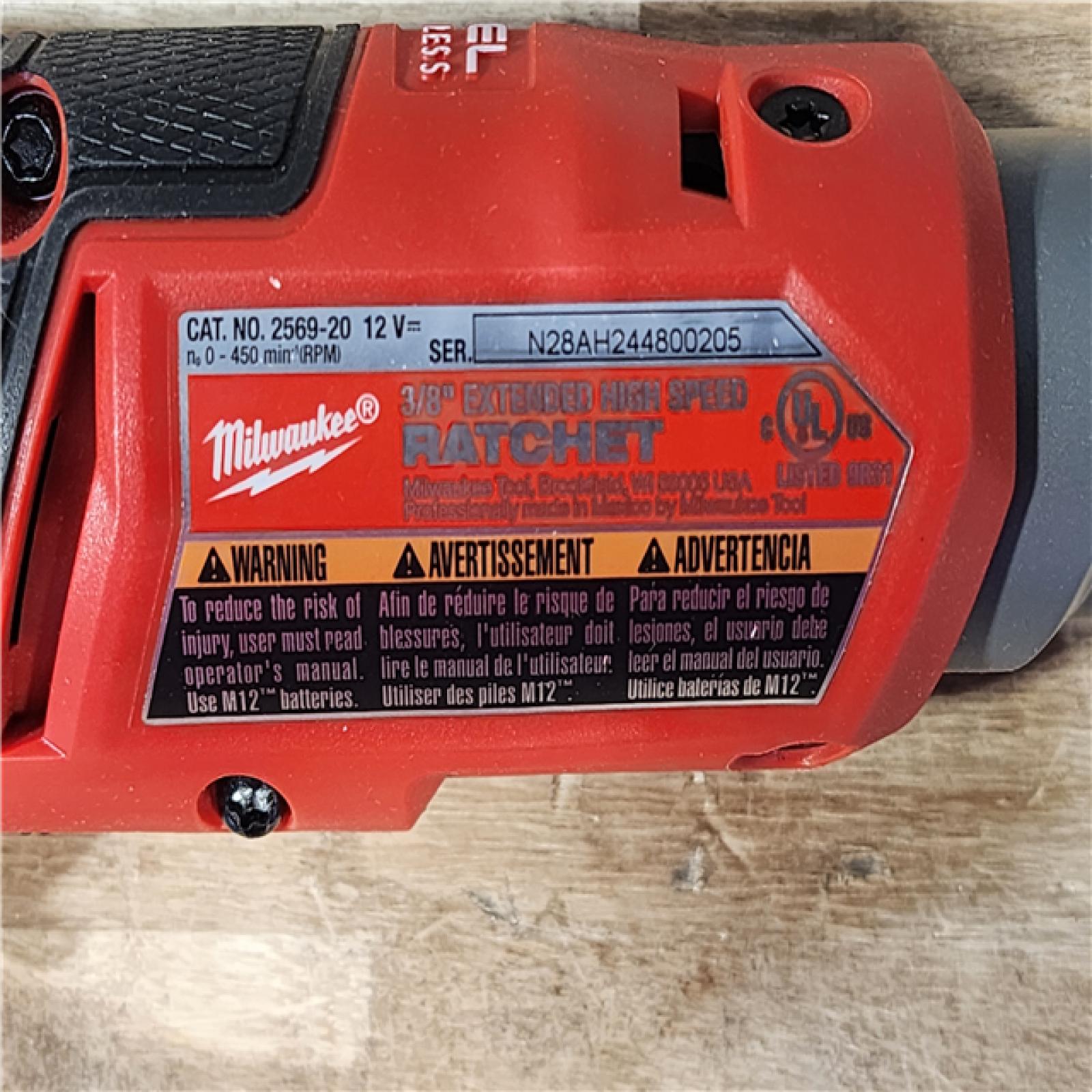 HOUSTON LOCATION - AS-IS Milwaukee  FUEL 12V Lithium-Ion Brushless Cordless 3/8 in. Extended Reach High Speed Ratchet (Tool Only)