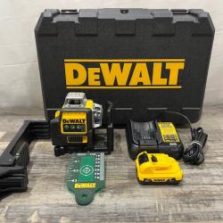 AS-IS DEWALT 12V MAX Lithium-Ion 100 ft. Green Self-Leveling 3-Beam 360 Degree Laser Level Kit