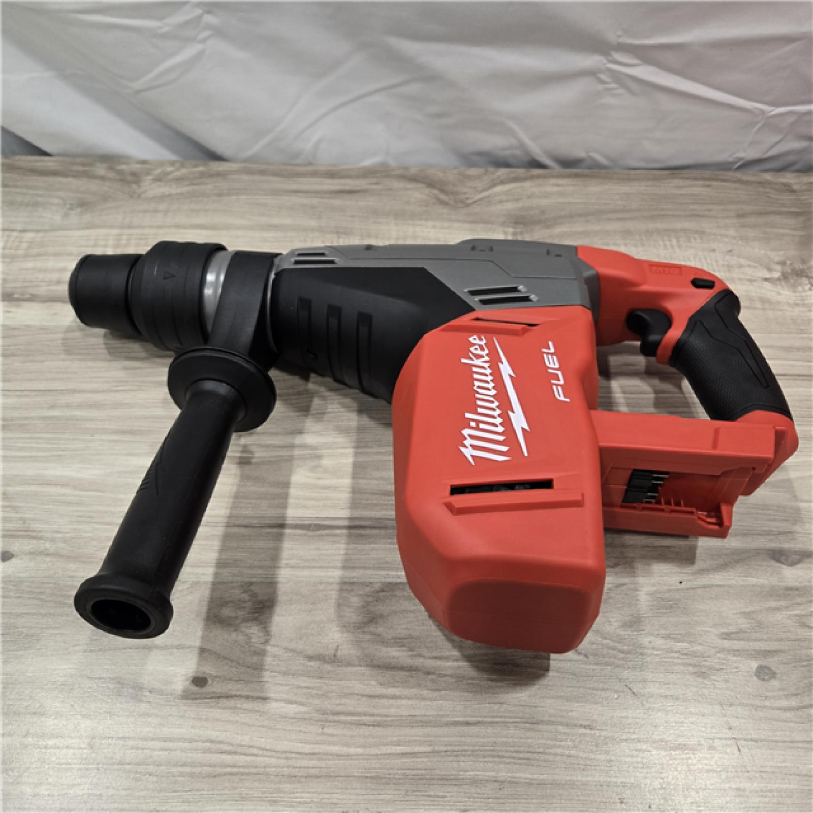 LIKE NEW! - Milwaukee FUEL 18V Brushless Cordless SDS-Max Rotary Hammer (Tool-Only)