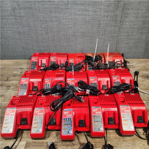 HOUSTON LOCATION - AS-IS MILWAUKEE BATTERY CHARGER PACK QTY - 15