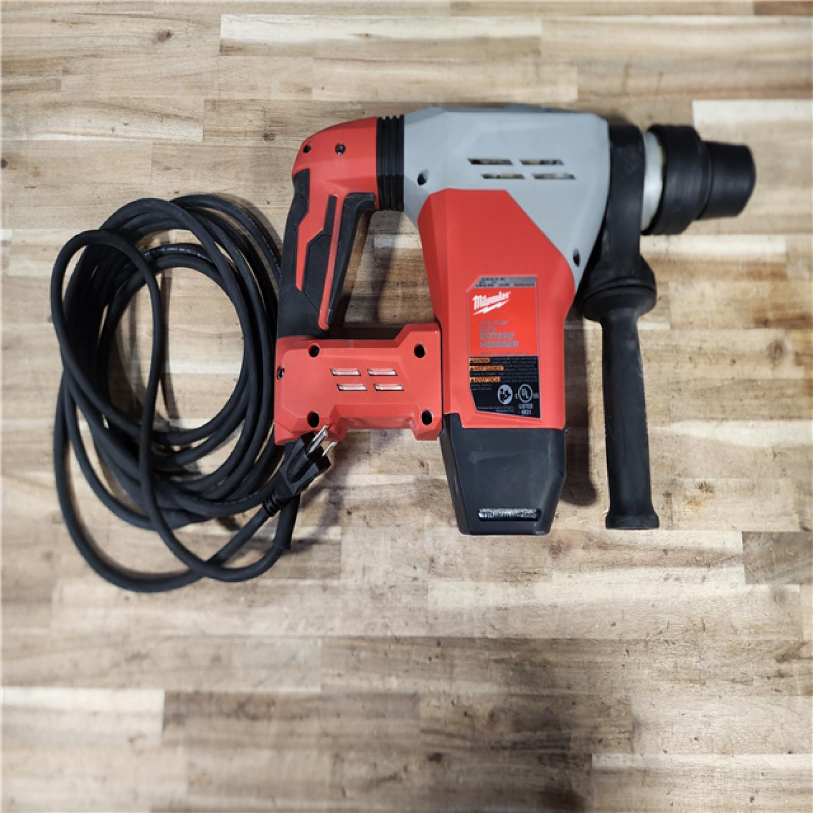 HOUSTON LOCATION - AS-IS Milwaukee 1-9/16 in. SDS-Max Rotary Hammer
