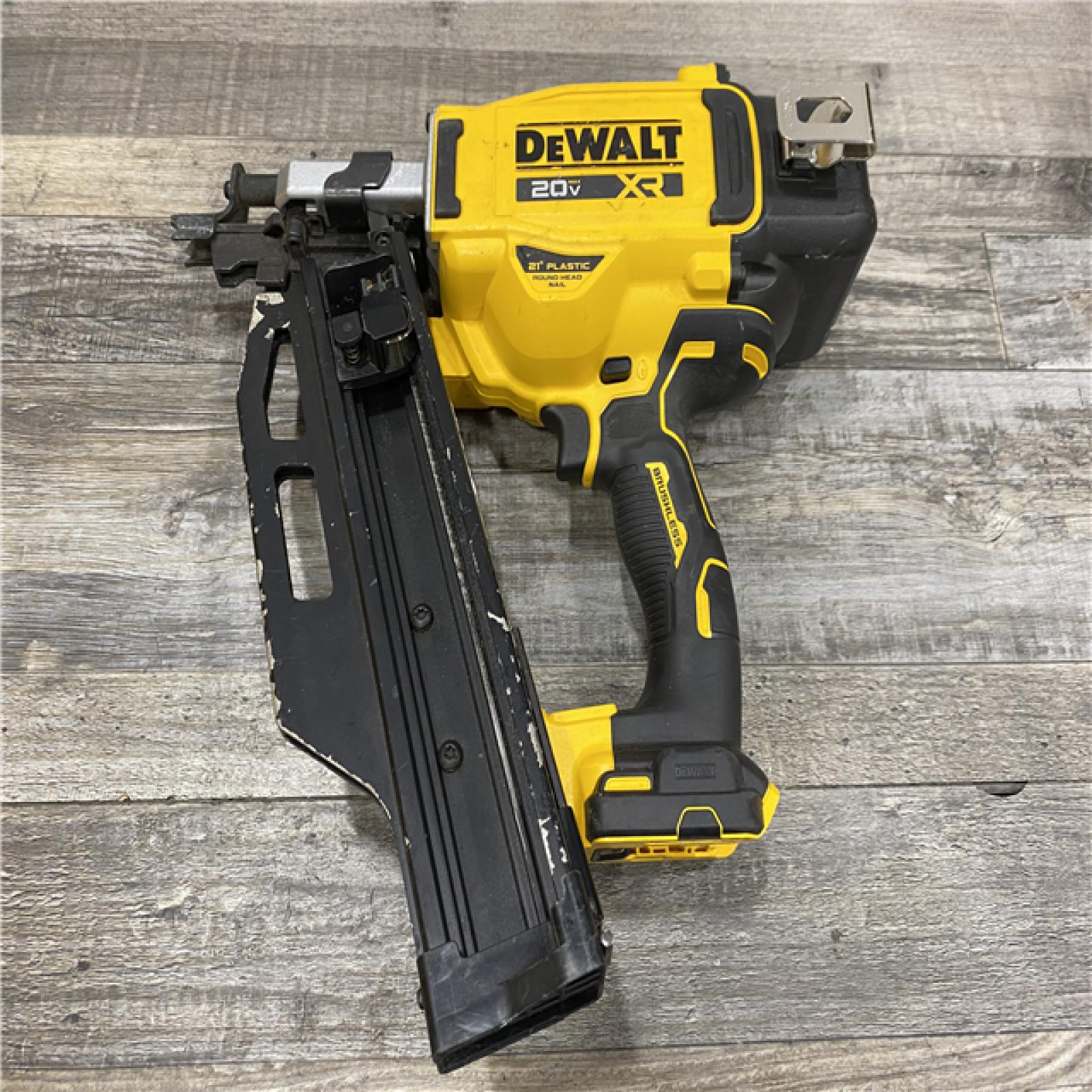 AS-IS DEWALT 20-Volt 21° Cordless Framing Nailer (Tool-Only)