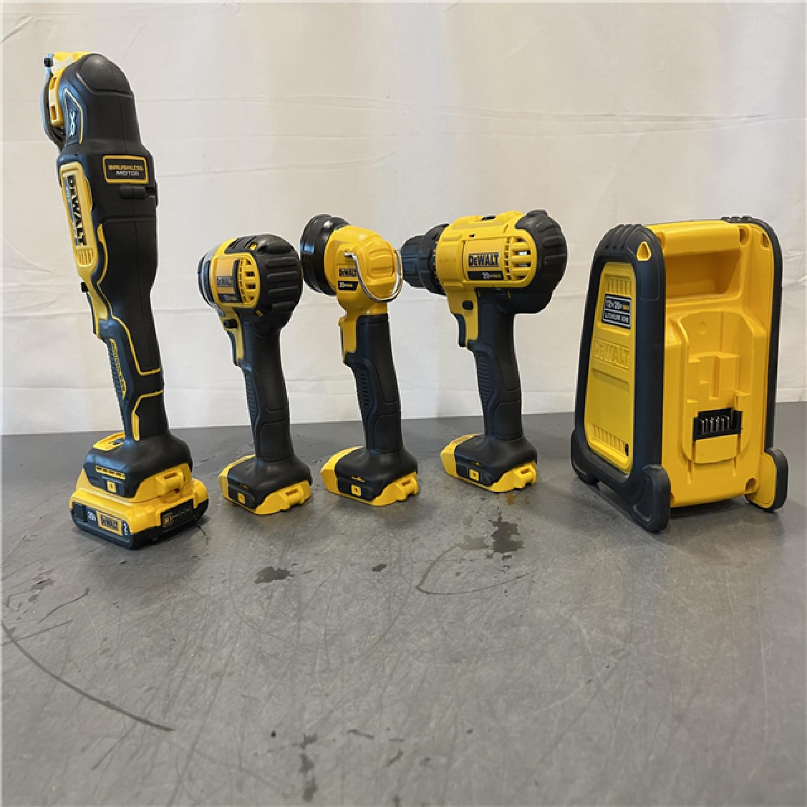 AS-IS - DEWALT 20V MAX Lithium-Ion Brushed Cordless (10-Tool) Combo Kit