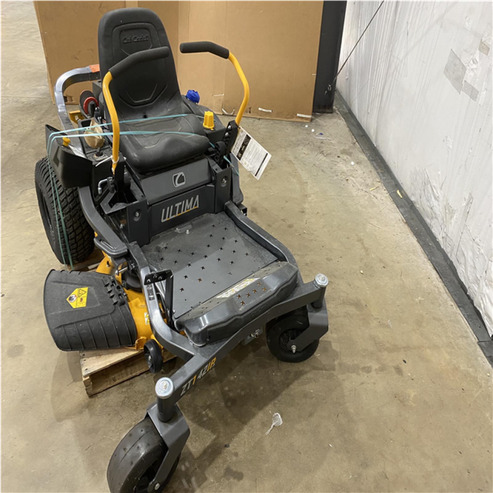Houston Location - AS-IS Outdoor Power Equipment CUB CADET ZT1 42IP SIT DOWN MOWER