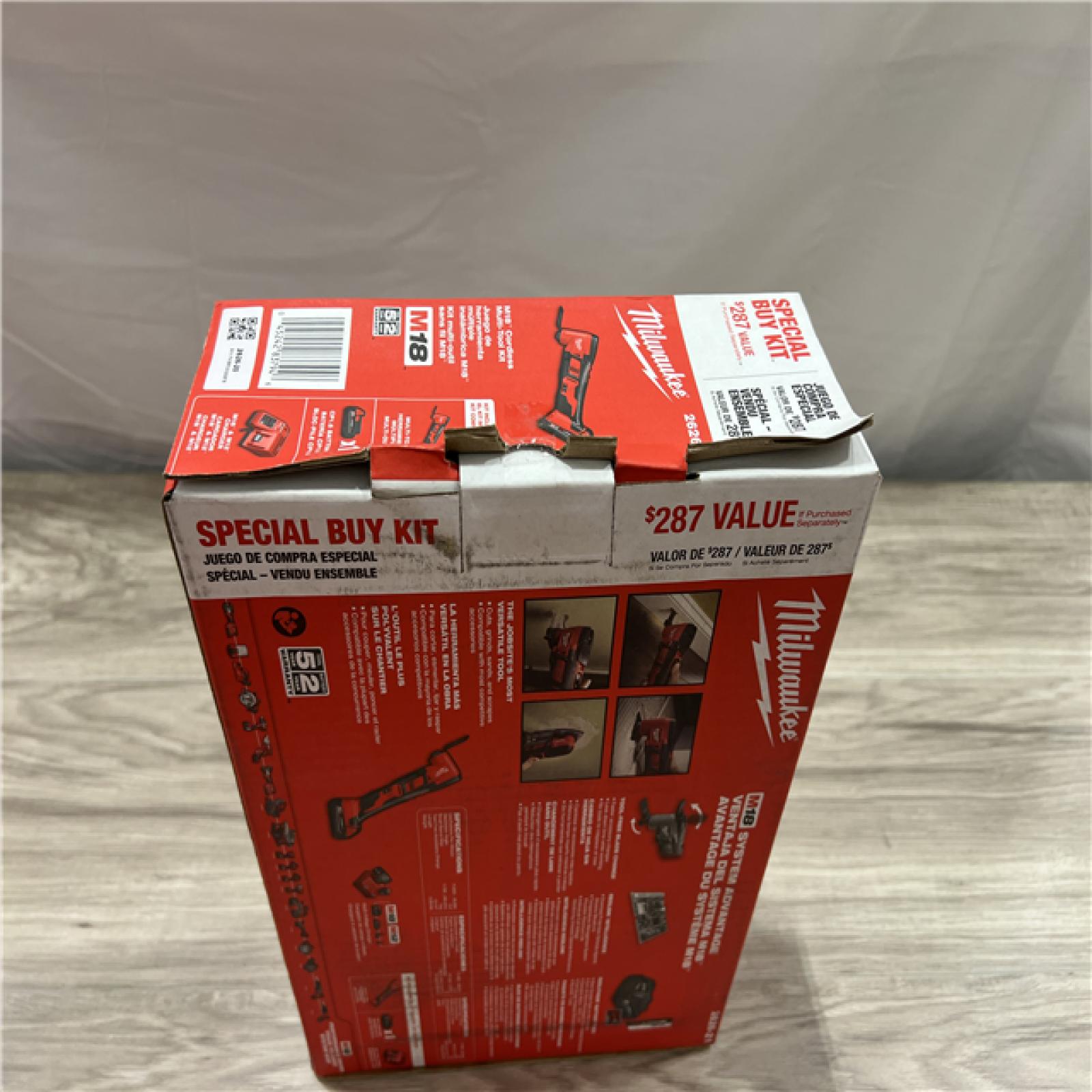 NEW Milwaukee 2626-21 M18 18V Cordless Oscillating Multi-Tool  Variable Speed  REDLITHIUM Battery Compatible  Fast Cutting  Sanding & Scraping Kit