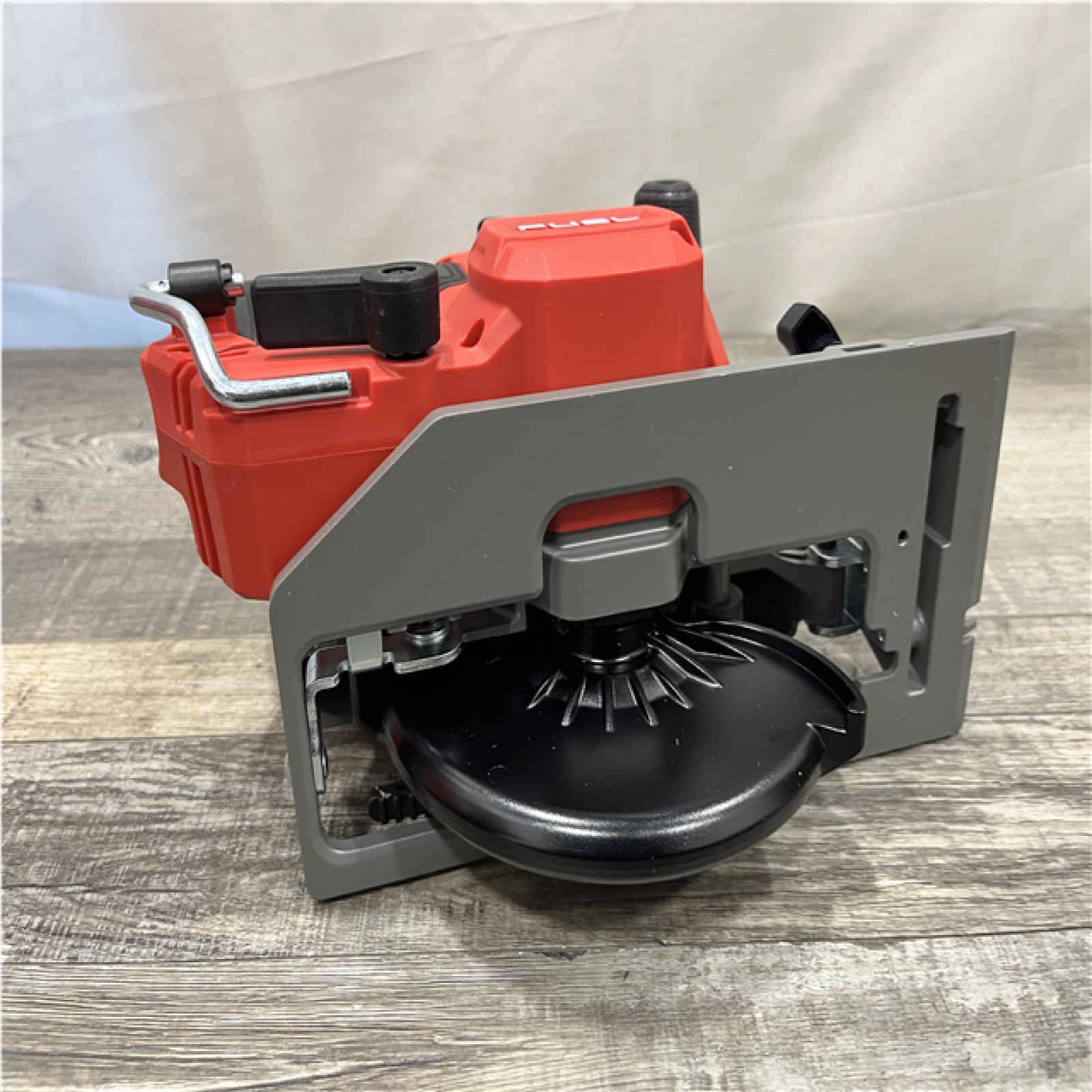 AS-IS Milwaukee FUEL 12V Lithium-Ion Brushless 5-3/8 in. Cordless Circular Saw (Tool-Only)