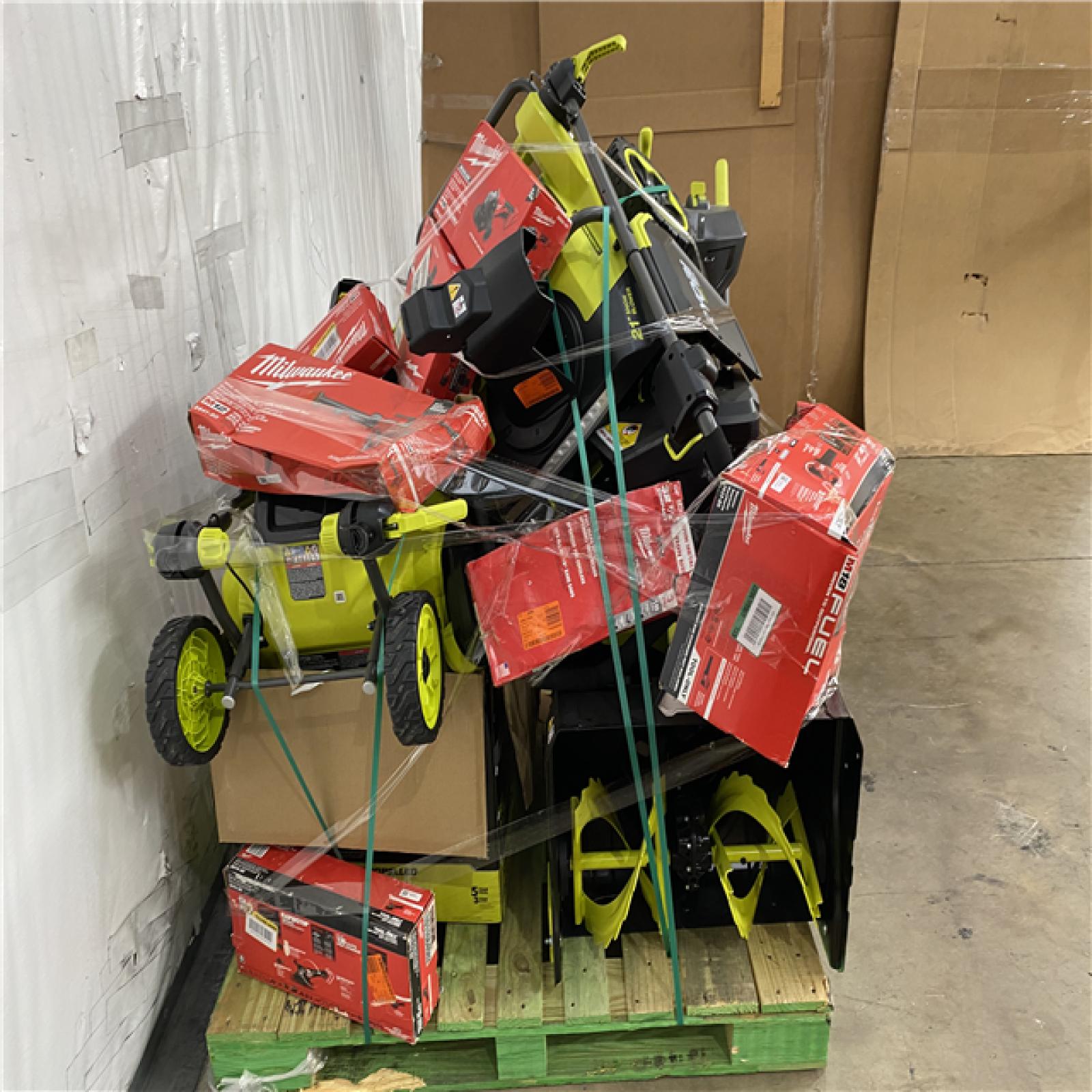 Houston Location AS IS - Tool Pallet