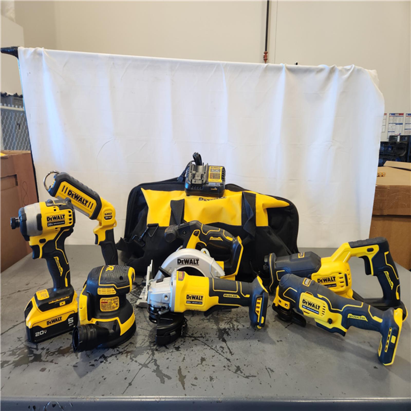 AS-IS- 20-Volt MAX Lithium-Ion Cordless 7-Tool Combo Kit with 2.0 Ah Battery  5.0 Ah Battery and Charger