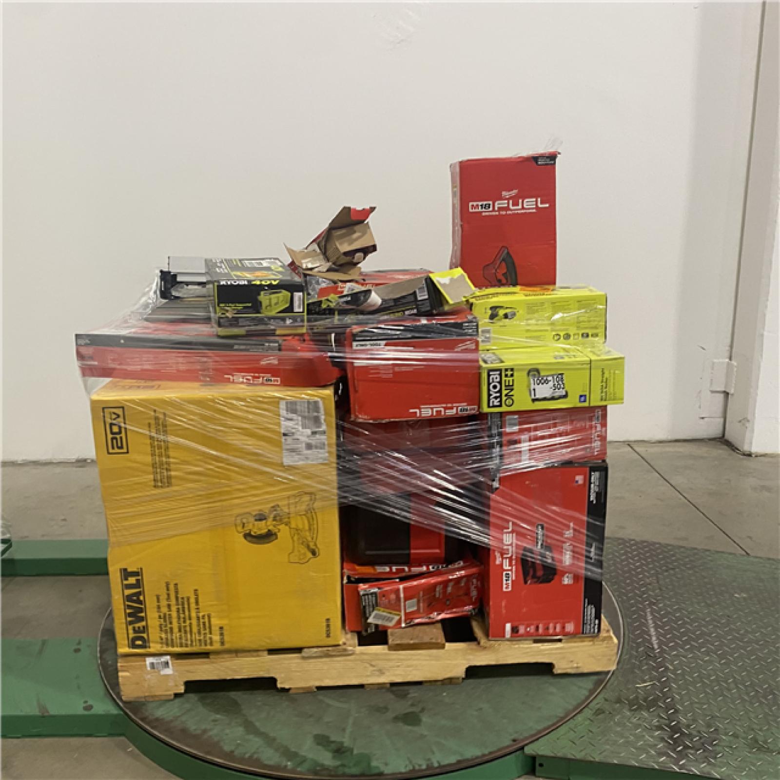 Dallas Location - As-Is Tool Pallet
