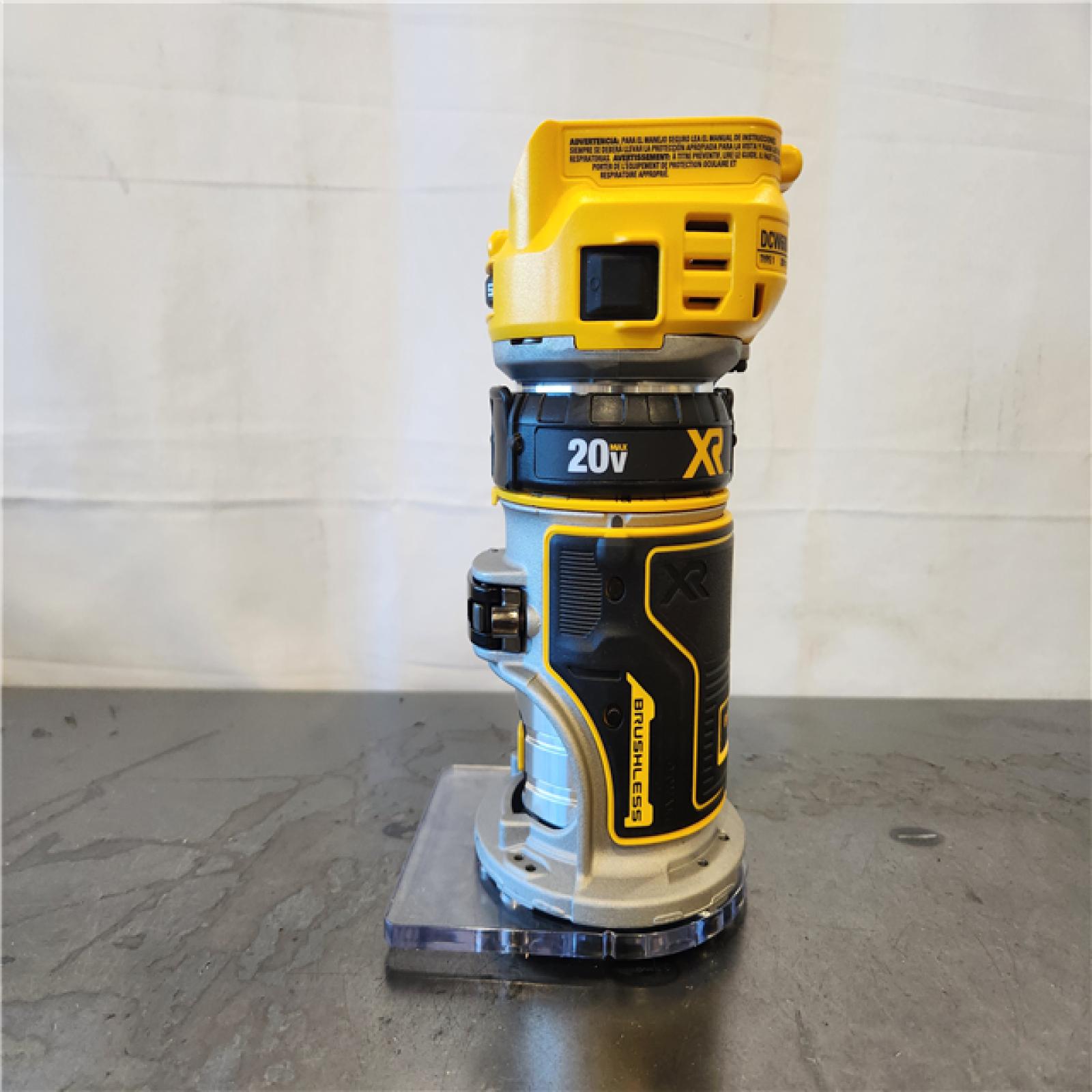 AS-IS- DEWALT 20V MAX XR Lithium-Ion Brushless Cordless Compact Router (Tool Only)