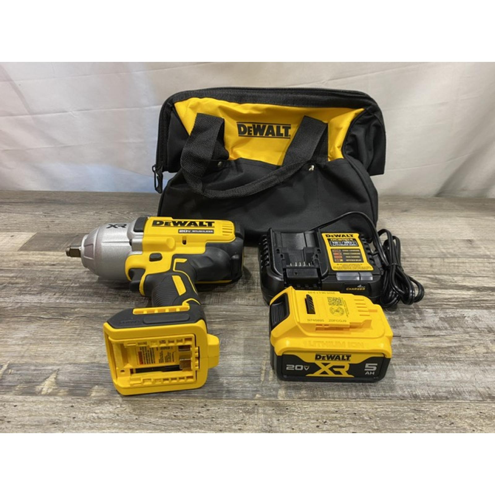 AS-IS DEWALT 20V MAX Lithium-Ion Cordless 1/2 in. Impact Wrench Kit